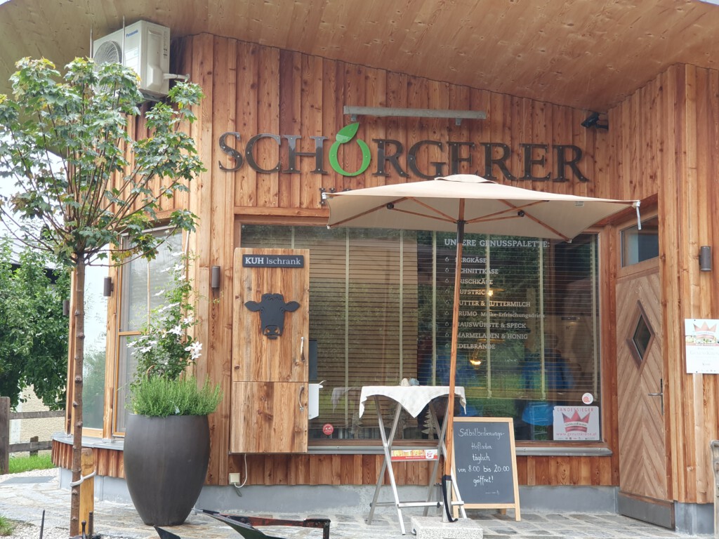 Käserei und Hofladen "Schörgerer" in Oberndorf